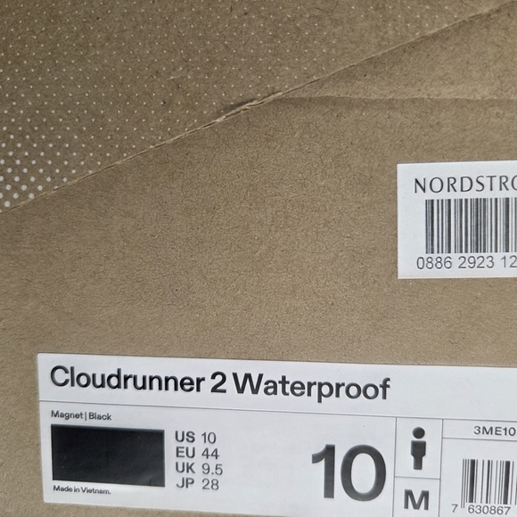 On Cloudrunner 2 Waterproof Running Shoe Sneaker Magnet Black Men US Size 10 NIB main image 4